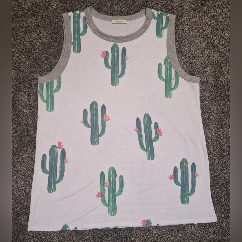 Med Mens Cactus Print Top